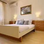 Olea House بيت للعطل Lukoran