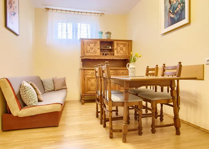 Nyaraló Olea House Lukoran