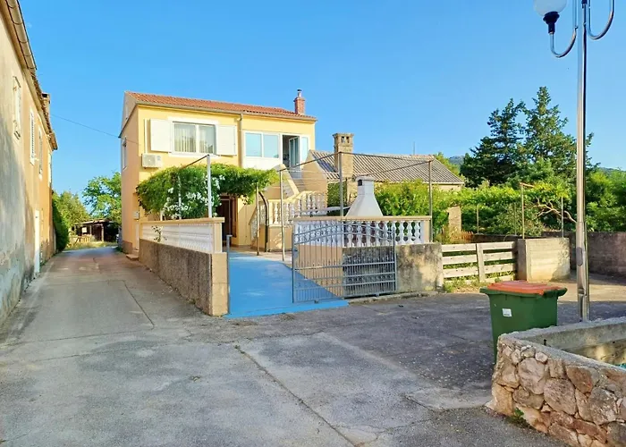 Prázdninový dům Olea House Lukoran